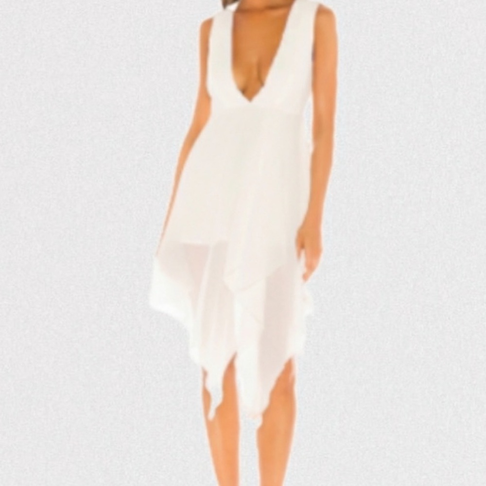 Nwt white flowy pleated dress from revolve